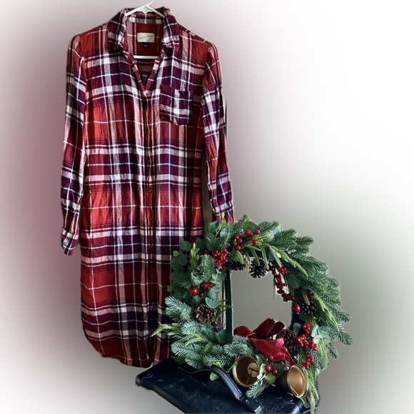 Universal Thread Red and White Plaid Midi Dress - Picture 3 of 4